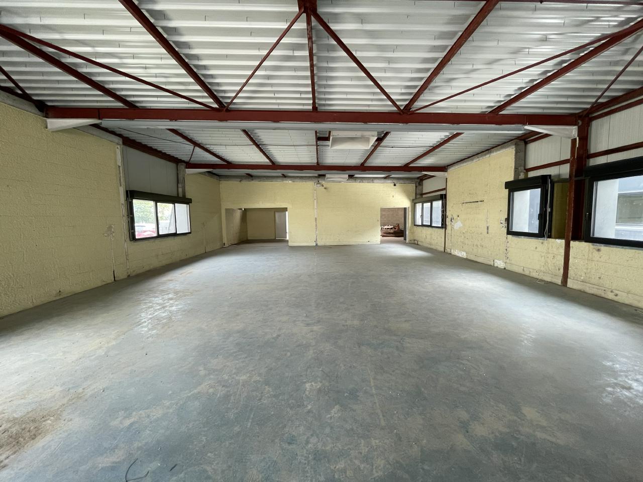 Local d'activité Tours 770m² Location local d'activité Tours Indre-et-Loire OLACT2200048 5